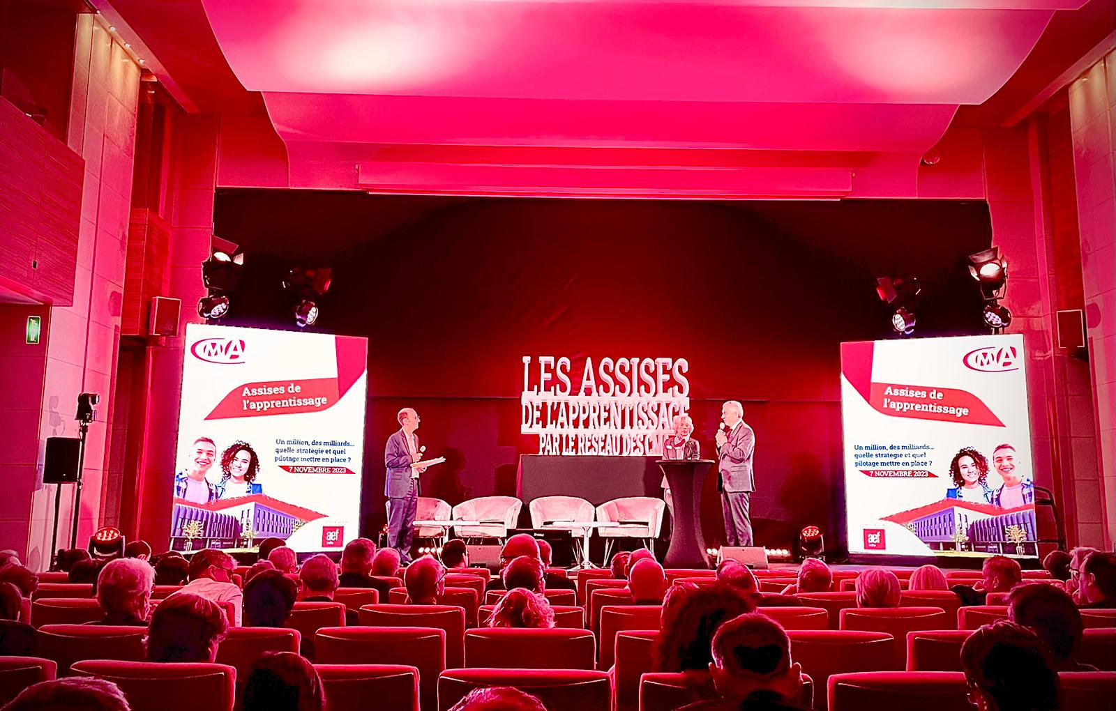 Apprentissage : maintien de l’aide unique à 6000€ en 2024